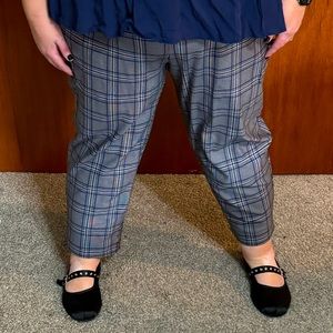 Torrid size 6X pull on trouser style plaid pants. Ankle length.
